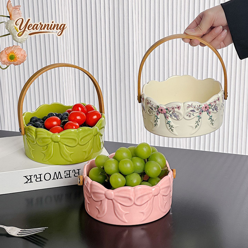 Snacks Food Gift Baskets - 高級弓型ハンドル付きセラミックフルーツバスケット、軽贅沢なキャンディ・ナッツ・スナックトレイ、パーティー用ホームギフト