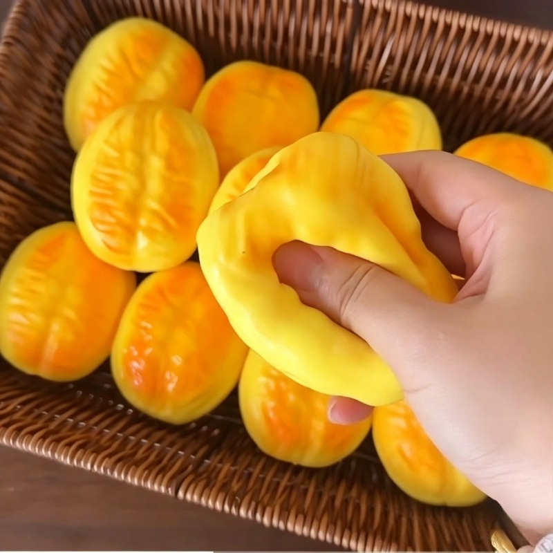 揚げパン型ストレスボール　柔らかいおもちゃ　成形可能　ゆっく - Food & Snacks Coloring Book Bold & Easy Pdf のレビューと価格